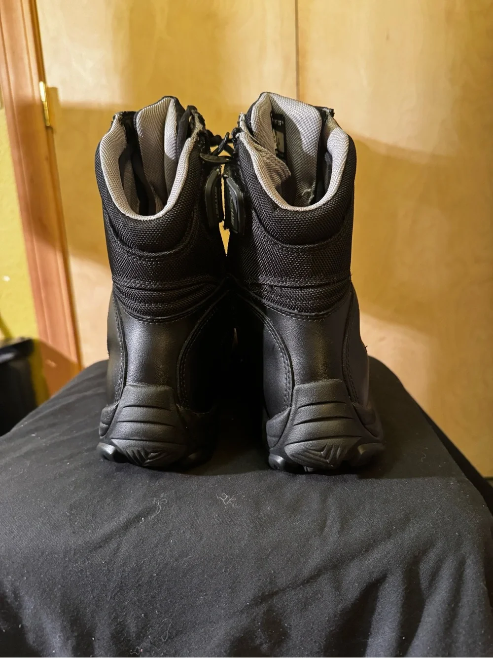 Men's Black Lace-Up Tactical Boots